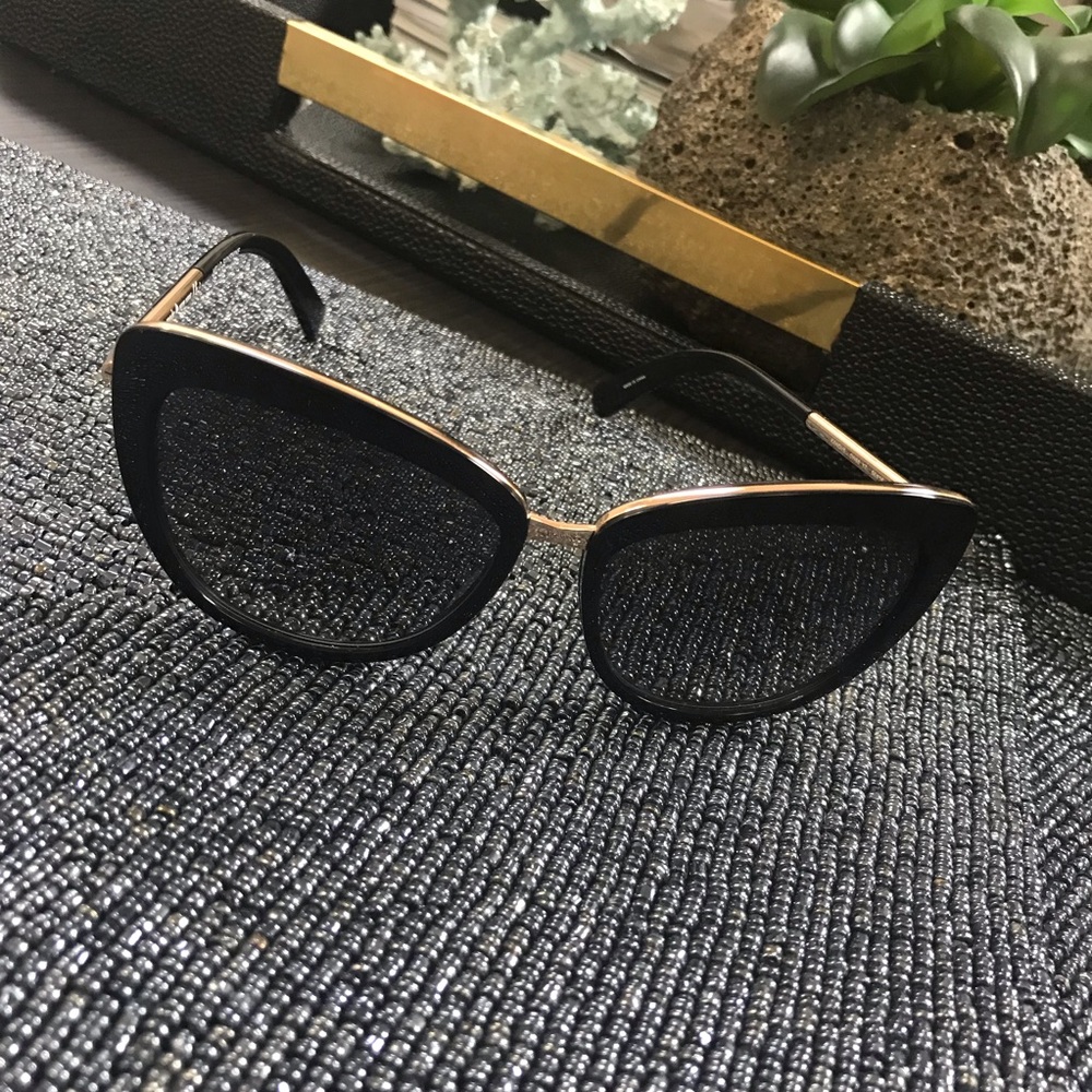 Kate Spade Glasses • No Scratch no Damage •